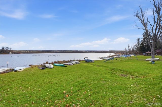 64 Summerset Drive, Java, NY 14009