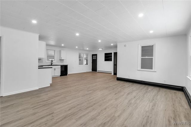 6018 Godfrey Road, Newfane, NY 14028