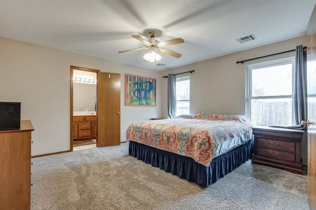 2137 NE 13th Street, Moore, OK 73160