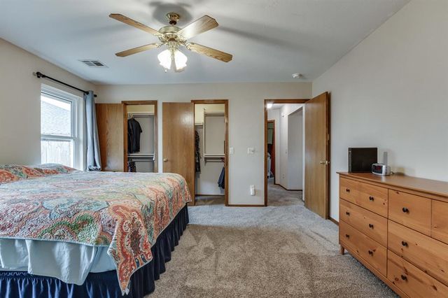 2137 NE 13th Street, Moore, OK 73160