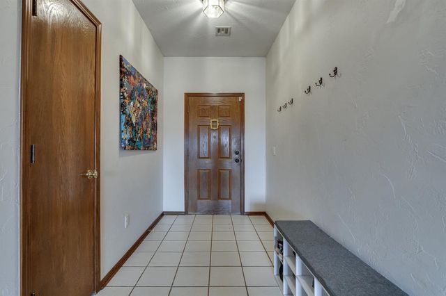 2137 NE 13th Street, Moore, OK 73160