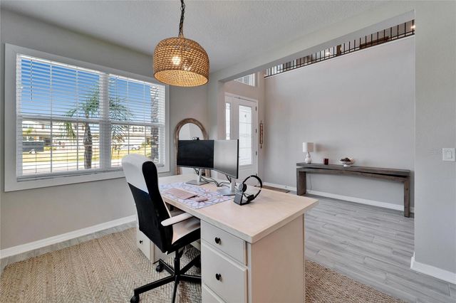 4904 EAGLE ROCK DRIVE, Wimauma, FL 33598