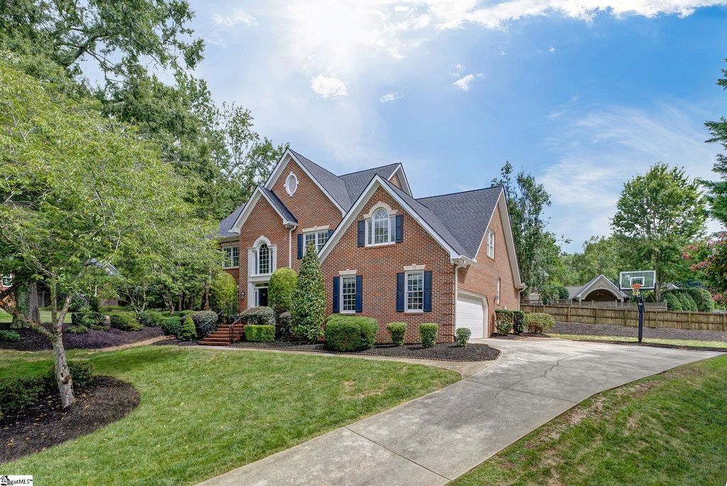 7 Hitchcock Lane, Greenville, SC 29615