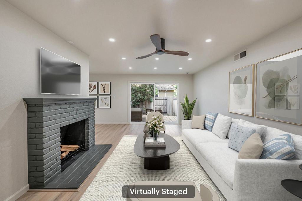4300 Morpheus Ln, Sacramento, CA 95864