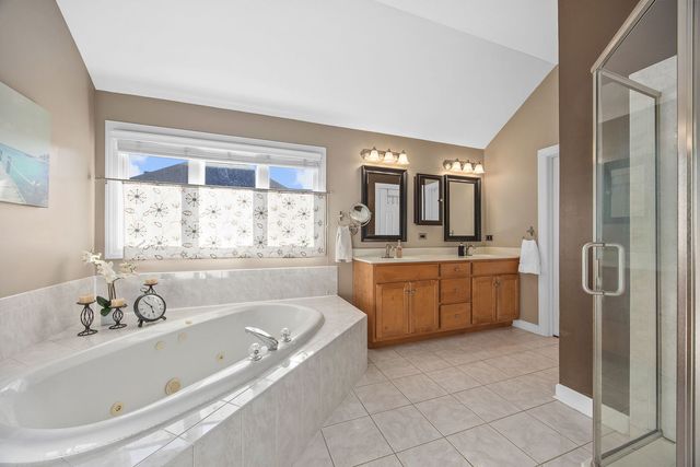 2816 Cordgrass Road, Naperville, IL 60564
