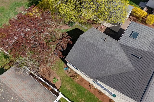 6 Cunha Rd, Peabody, MA 01960
