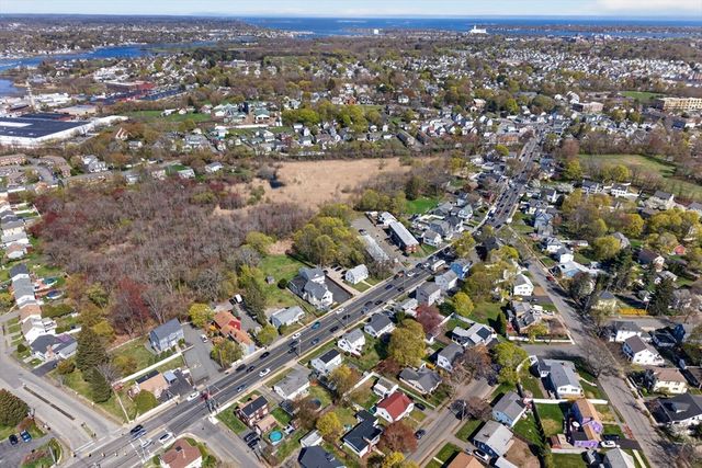 6 Cunha Rd, Peabody, MA 01960