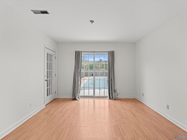 12010 Country Lane Drive, Huntsville, AL 35803