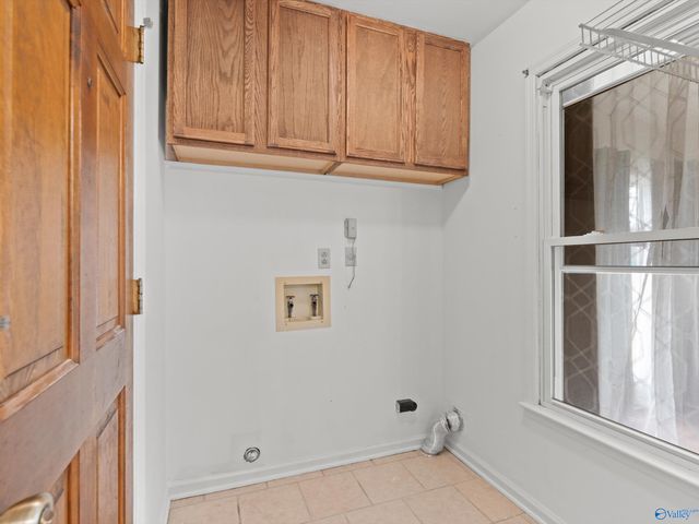 12010 Country Lane Drive, Huntsville, AL 35803