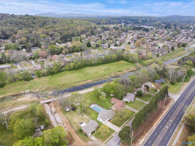 12010 Country Lane Drive, Huntsville, AL 35803