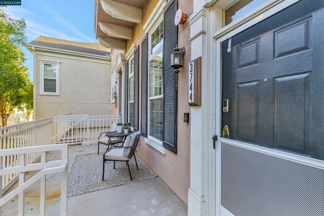 3744 Whitworth Dr, Dublin, CA 94568