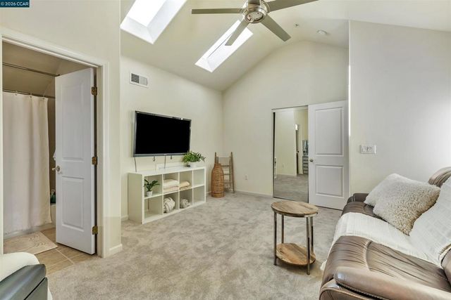 3744 Whitworth Dr, Dublin, CA 94568