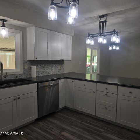 2701 E UTOPIA Road 29, Phoenix, AZ 85050