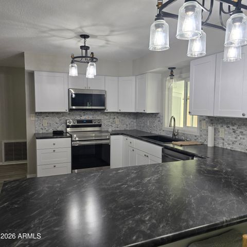 2701 E UTOPIA Road 29, Phoenix, AZ 85050