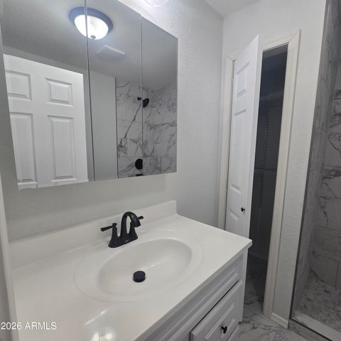 2701 E UTOPIA Road 29, Phoenix, AZ 85050