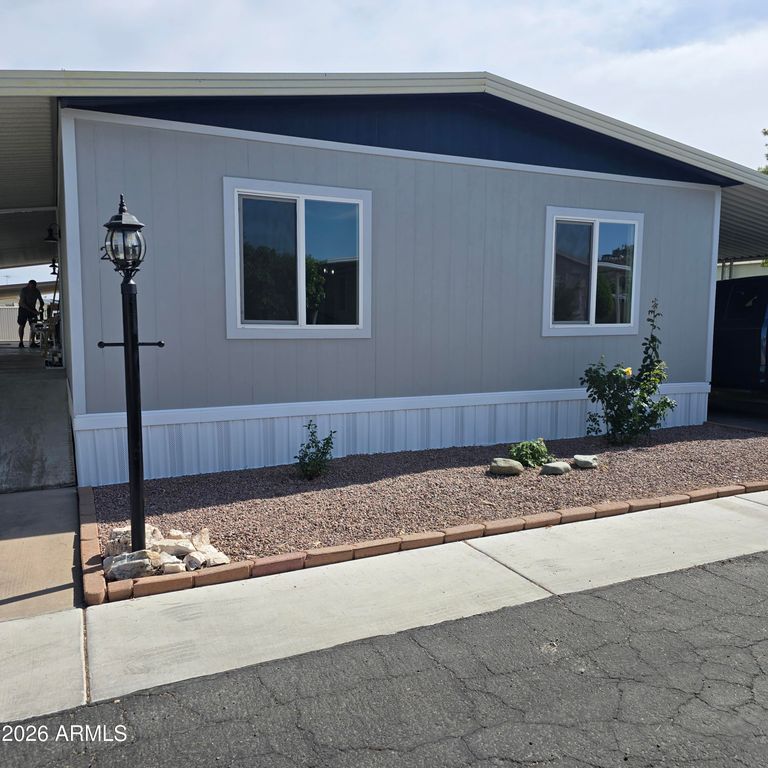 2701 E UTOPIA Road 29, Phoenix, AZ 85050