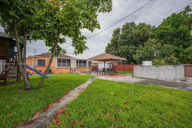 4263 NW 5th Street, Miami, FL 33126