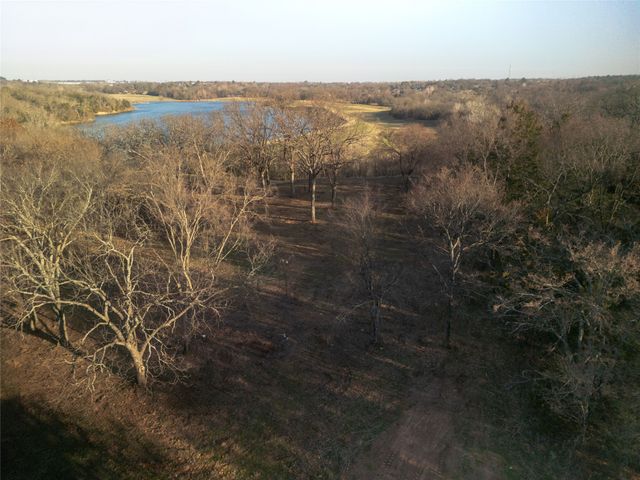1800 S Park Avenue, Denison, TX 75020