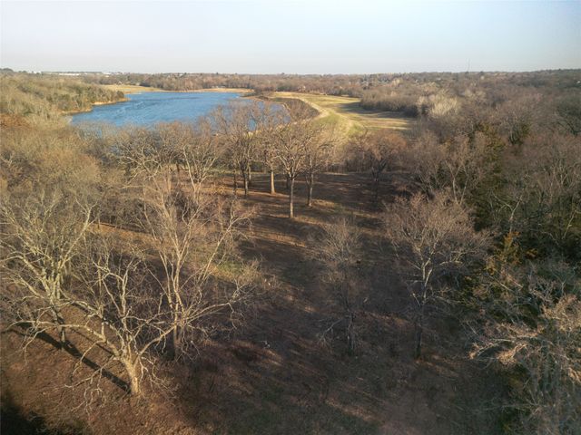 1800 S Park Avenue, Denison, TX 75020