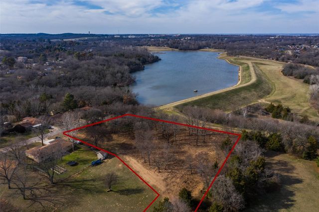 1800 S Park Avenue, Denison, TX 75020