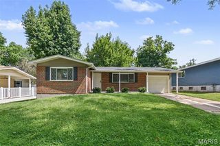 8429 Jacklin Avenue, Hazelwood, MO 63042