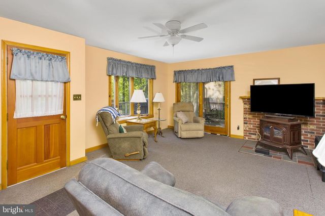 1025 HEDDING JACKSONVILLE RD, Bordentown, NJ 08505