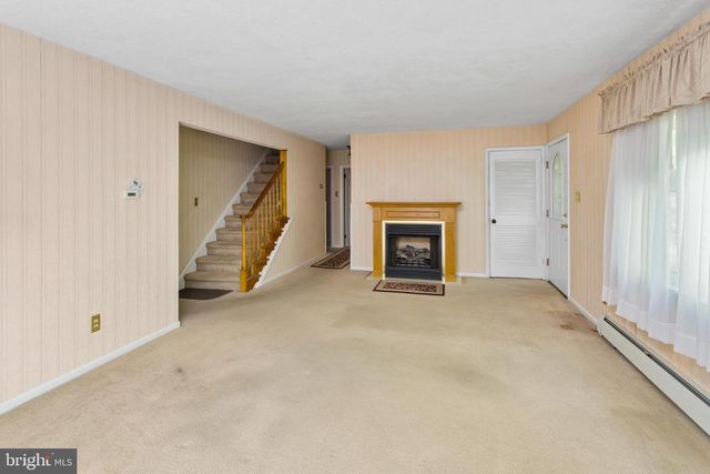 1025 HEDDING JACKSONVILLE RD, Bordentown, NJ 08505