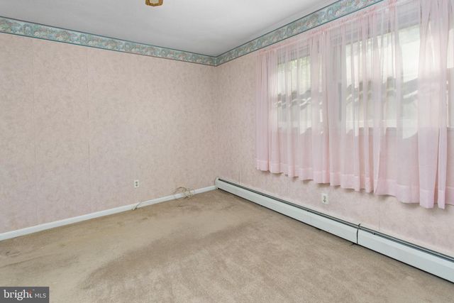 1025 HEDDING JACKSONVILLE RD, Bordentown, NJ 08505