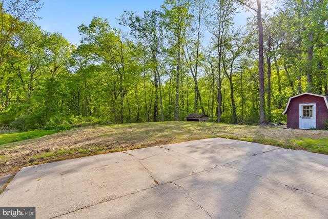 1025 HEDDING JACKSONVILLE RD, Bordentown, NJ 08505