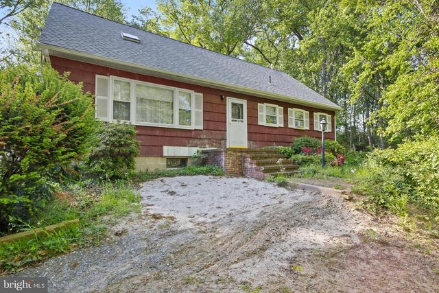 1025 HEDDING JACKSONVILLE RD, Bordentown, NJ 08505