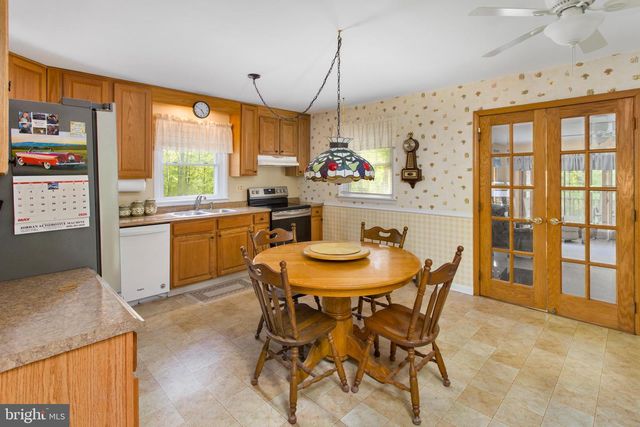 1025 HEDDING JACKSONVILLE RD, Bordentown, NJ 08505