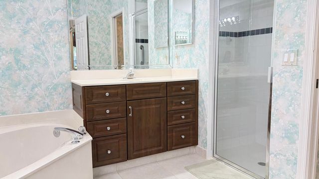 6671 Maybrook Road, Boynton Beach, FL 33437