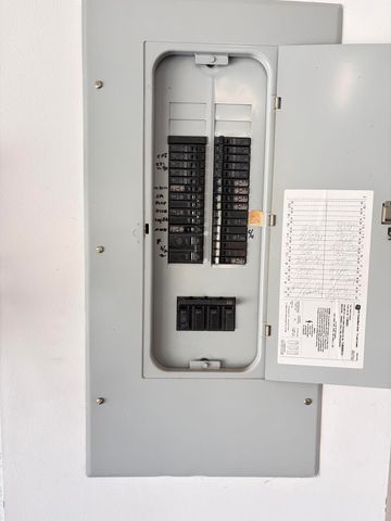 6671 Maybrook Road, Boynton Beach, FL 33437