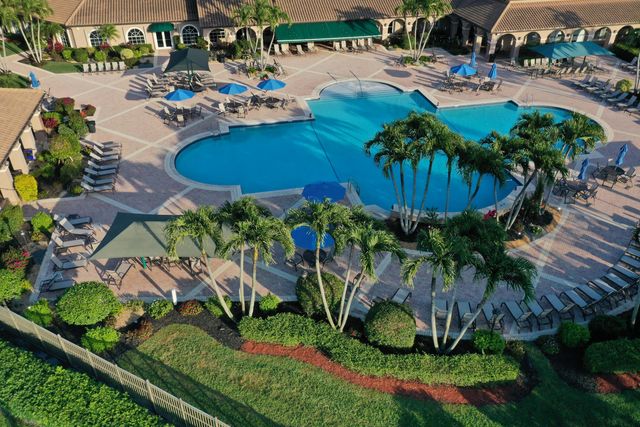 6671 Maybrook Road, Boynton Beach, FL 33437