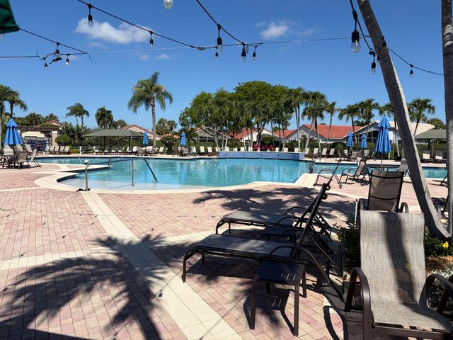 6671 Maybrook Road, Boynton Beach, FL 33437