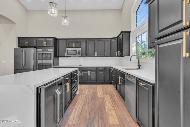 21072 N 61ST Drive, Glendale, AZ 85308