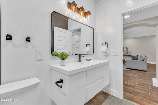 21072 N 61ST Drive, Glendale, AZ 85308