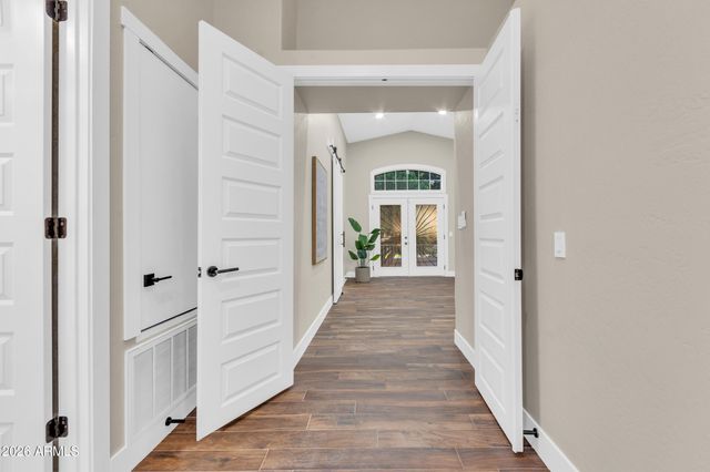 21072 N 61ST Drive, Glendale, AZ 85308