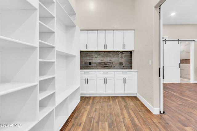 21072 N 61ST Drive, Glendale, AZ 85308