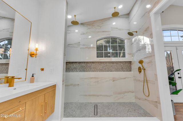 21072 N 61ST Drive, Glendale, AZ 85308