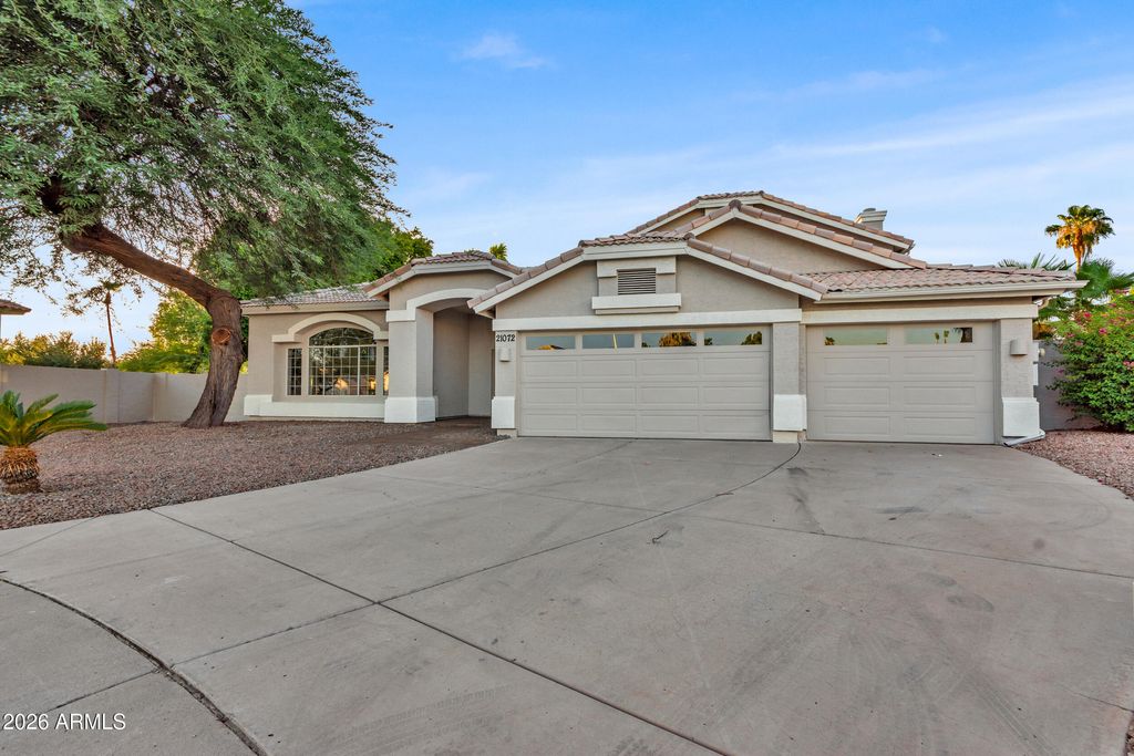 21072 N 61ST Drive, Glendale, AZ 85308 — photo 2