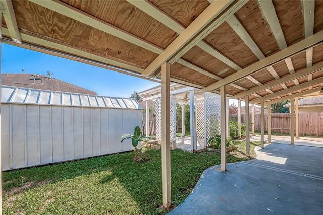 1814 Sonoma Trail Drive, Houston, TX 77049