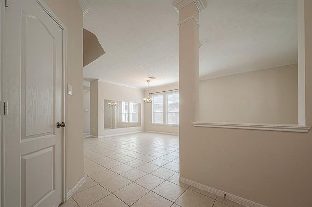 1814 Sonoma Trail Drive, Houston, TX 77049