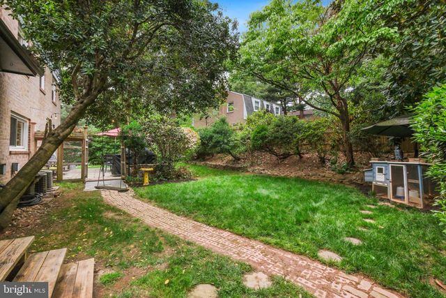 2295 DUNSTER LN, Potomac, MD 20854