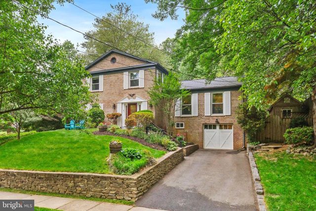 2295 DUNSTER LN, Potomac, MD 20854