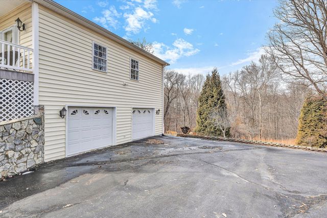 1615 Morewood RD, Hardy, VA 24101