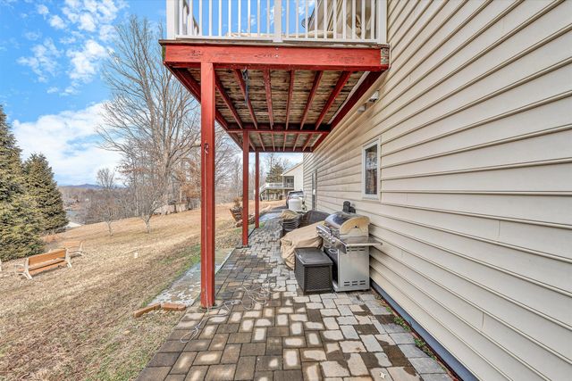 1615 Morewood RD, Hardy, VA 24101