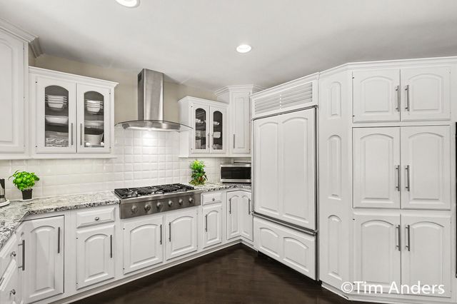 3433 Meadowood Trail Drive SE, Grand Rapids, MI 49546