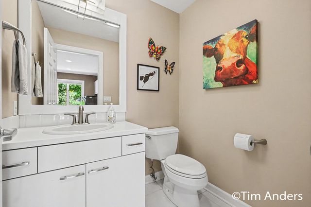 3433 Meadowood Trail Drive SE, Grand Rapids, MI 49546