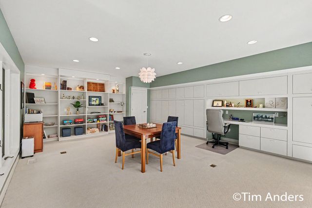 3433 Meadowood Trail Drive SE, Grand Rapids, MI 49546